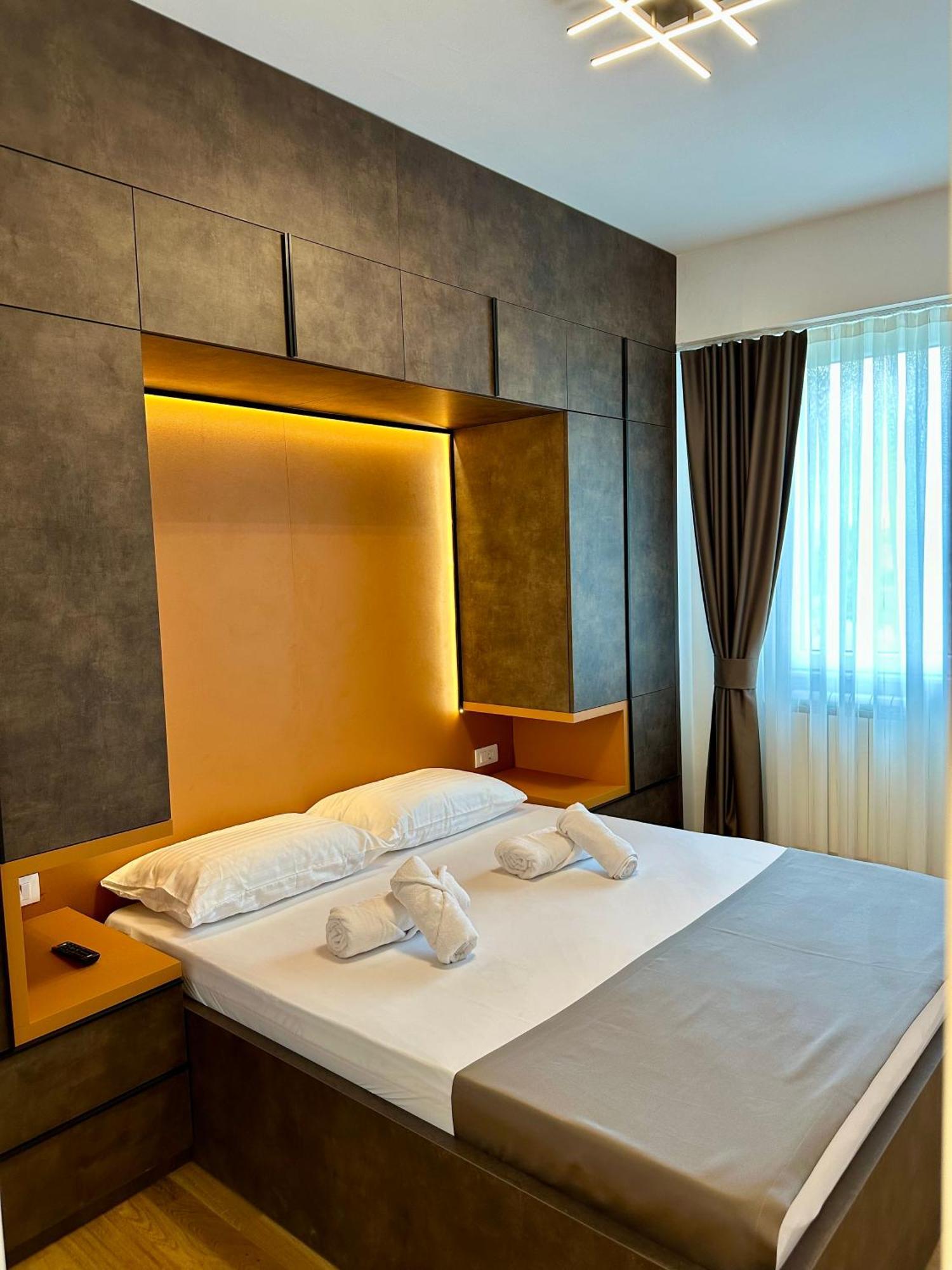 Downtown Riverside Apartments Skopje Extérieur photo