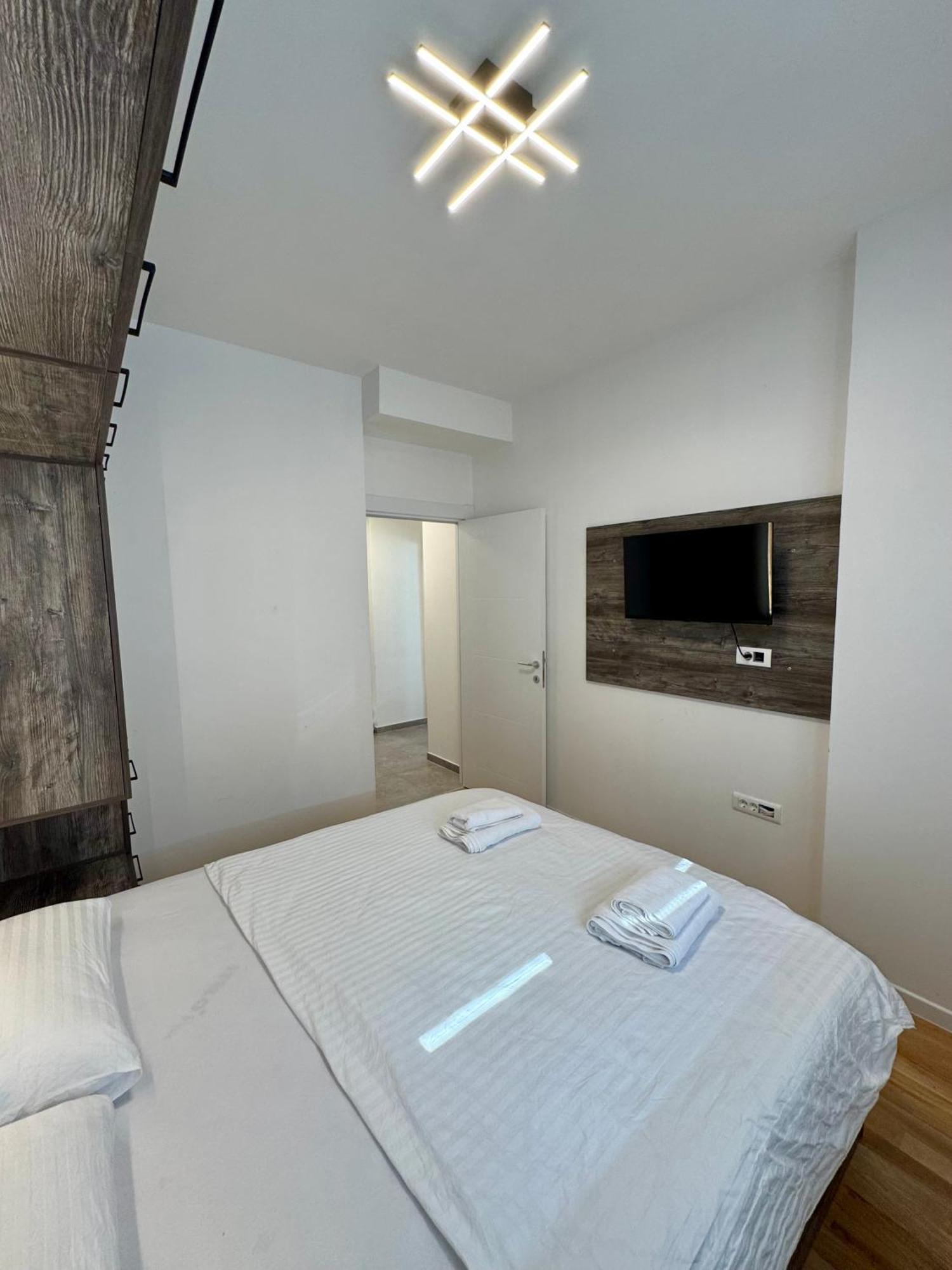 Downtown Riverside Apartments Skopje Extérieur photo